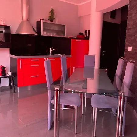 Apartment La Perla *