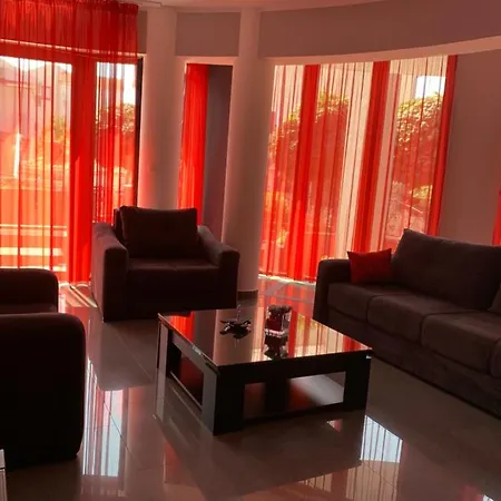 Apartment La Perla *
